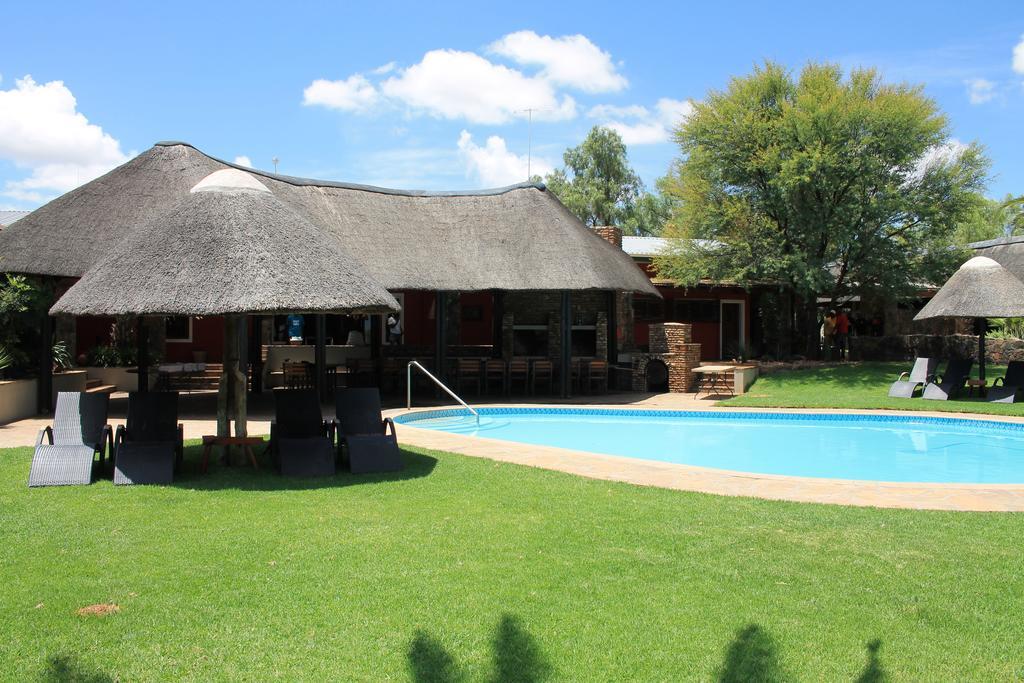 Auas Safari Lodge Windhoek Exterior foto